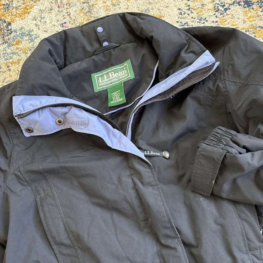 L.L.Bean Women MED Jacket Coat Parka Lightweight Waterproof Hood‎ Ski Snow Black